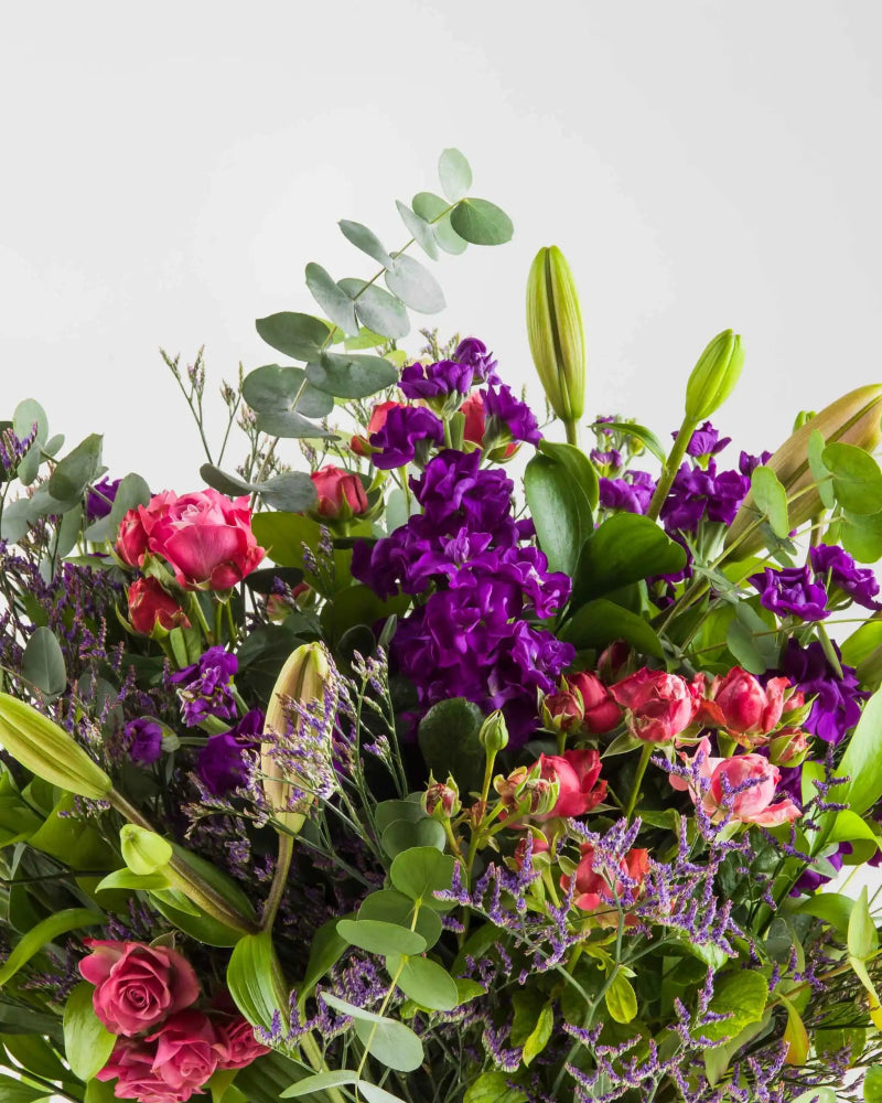 Hold Me Near - Alissar Flowers Doha