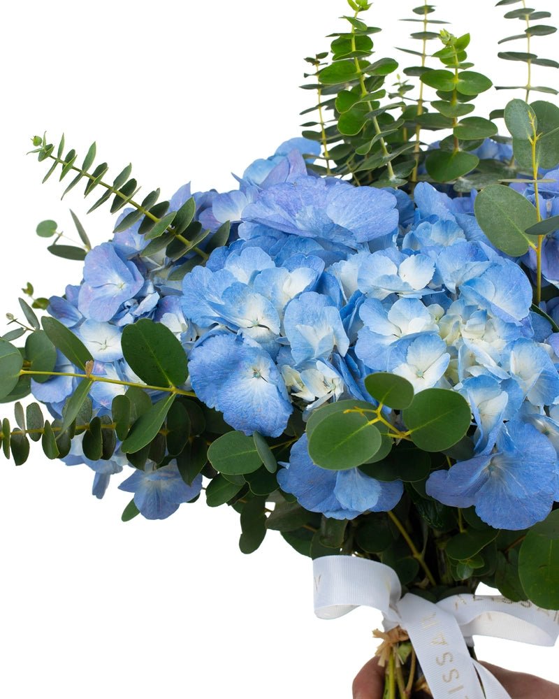 Enchanted Blue - Alissar Flowers Qatar